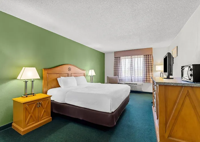 Quality Near Wyoming Downs Inn Evanston